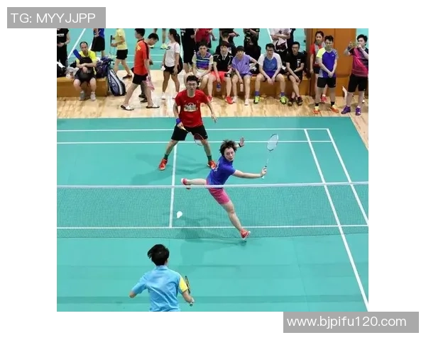 赛后分析:广州羽毛球队与南京羽毛球队的默契配合与战术探讨 赛后分析:广州羽毛球队与南京羽毛球队的默契配合与战术探讨