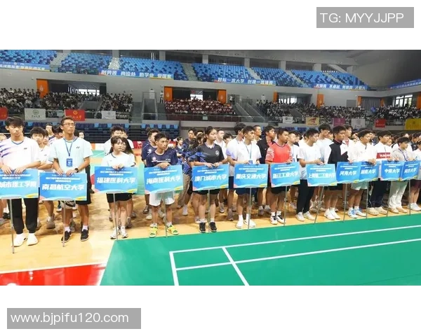 重庆羽毛球队团队协作能力创新高引领全国羽毛球赛场新风潮