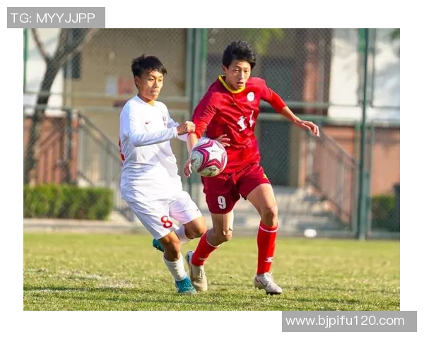 重庆足球队在冠军赛中的灵活战术与团队配合深度解析