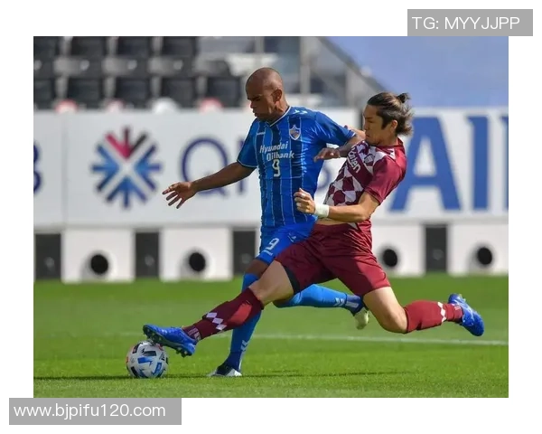 黄强专访揭秘足球成功背后的秘诀与奋斗故事