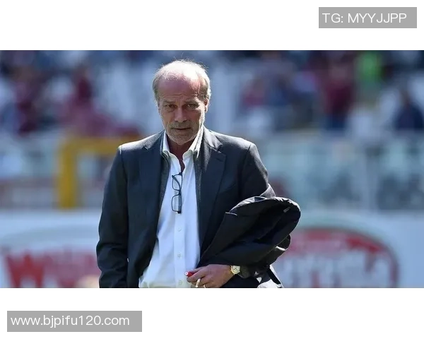 毛彪在足球界的成就与影响力探讨是否可以称其为足球明星 毛彪在足球界的成就与影响力探讨是否可以称其为足球明星