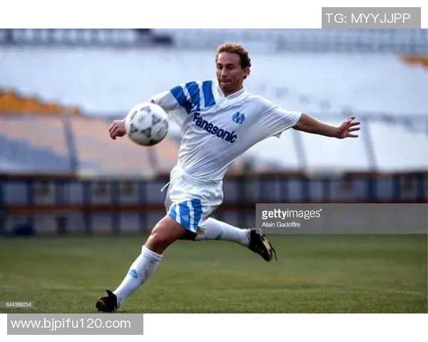 全球足球明星名字大汇总让你一网打尽足坛传奇人物